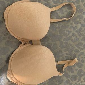 Victoria’s Secret bra 36dd